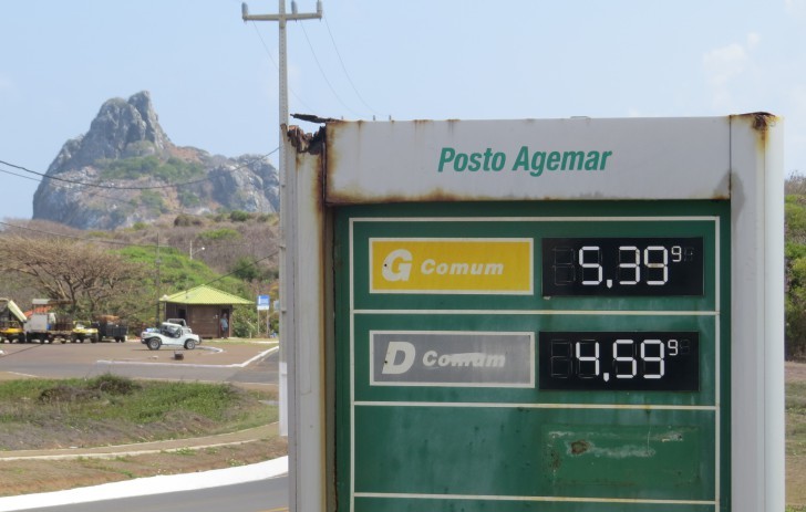 Preço da gasolina em fevereiro/2015 Fonte: G1
Fernando de noronha dicas