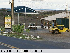 Posto de gasolina em Fernando de Noronha