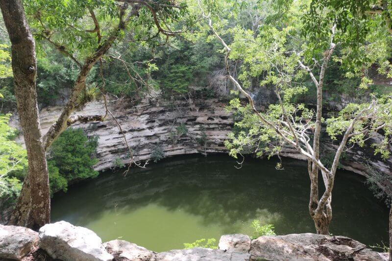 Cenote sagrado perto de chichén itzá
