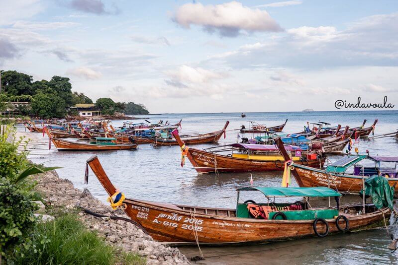 Os famosos Long Tails da Tailândia - em Phi Phi Islands tem!