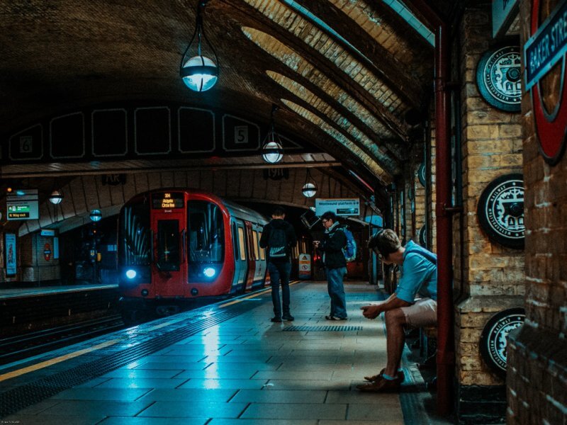 estação baker street, londres