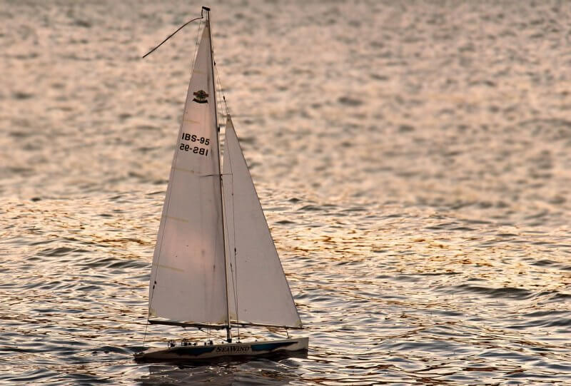 barco para Fernando de Noronha