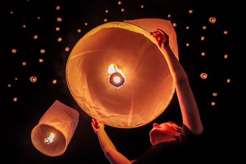 Yi Peng - Festival das Lanternas em Chiang Mai Tailândia