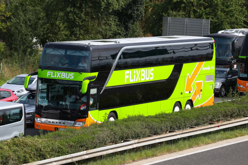 viajando de flixbus - viagem de onibus pela europa 