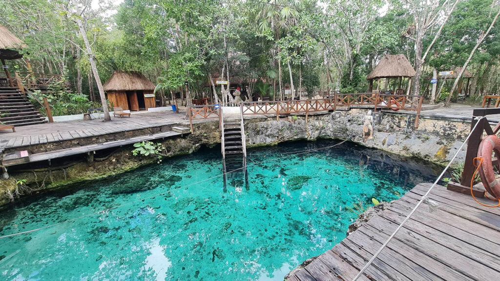 Cenote Zacil-ha - Tulum - Cancun - México