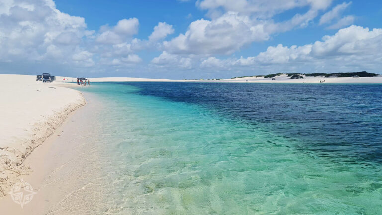 lagoa do reflexo no circuito ponta verde em santo amaro lençóis maranhenses