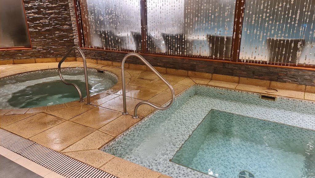 SPA e piscina aquecida no hotel posada em el calafate