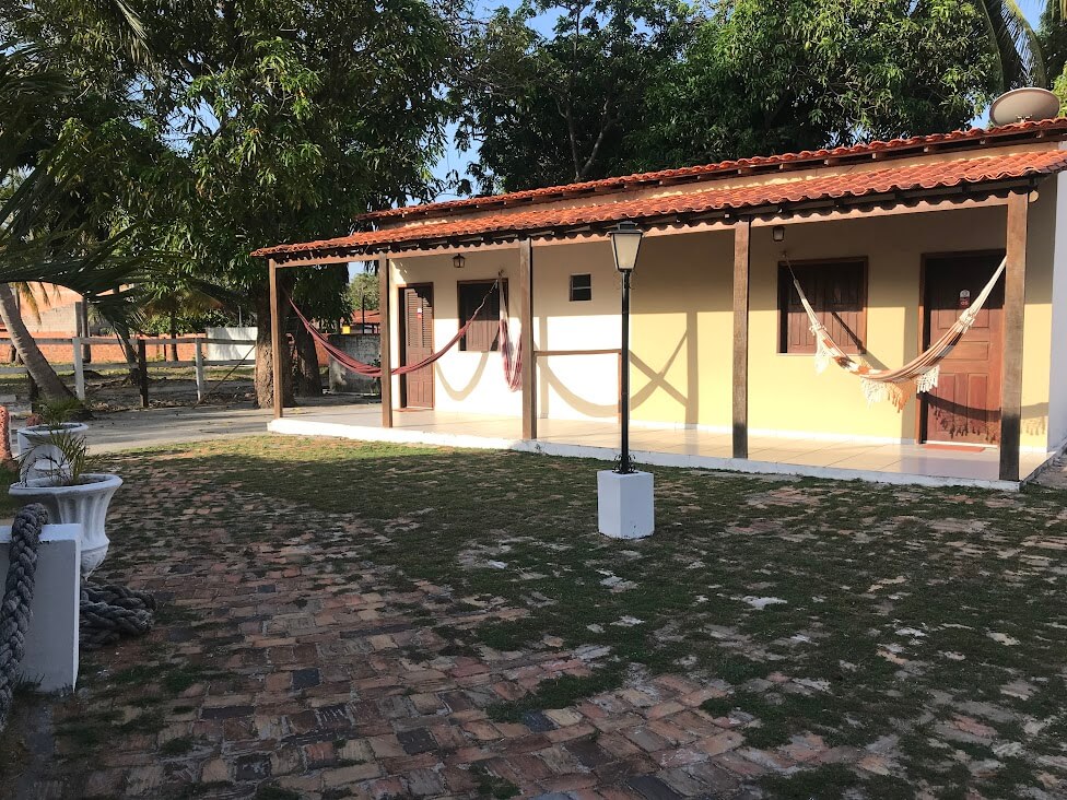 Quartos da pousada Paraíso em santo amaro maranhao