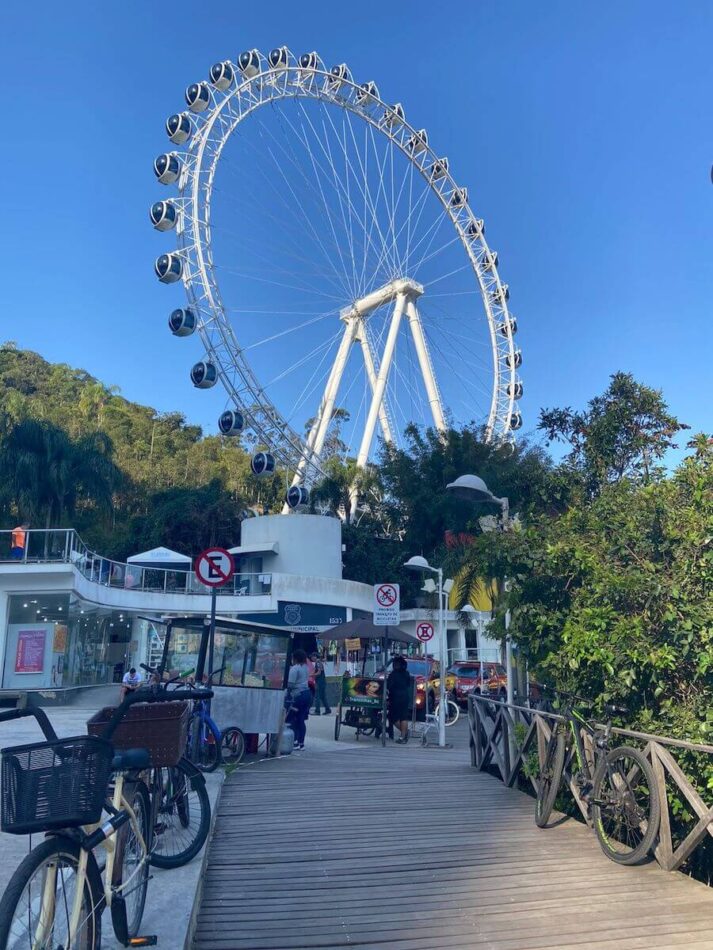 Roda gigante em Balneário Camboriú