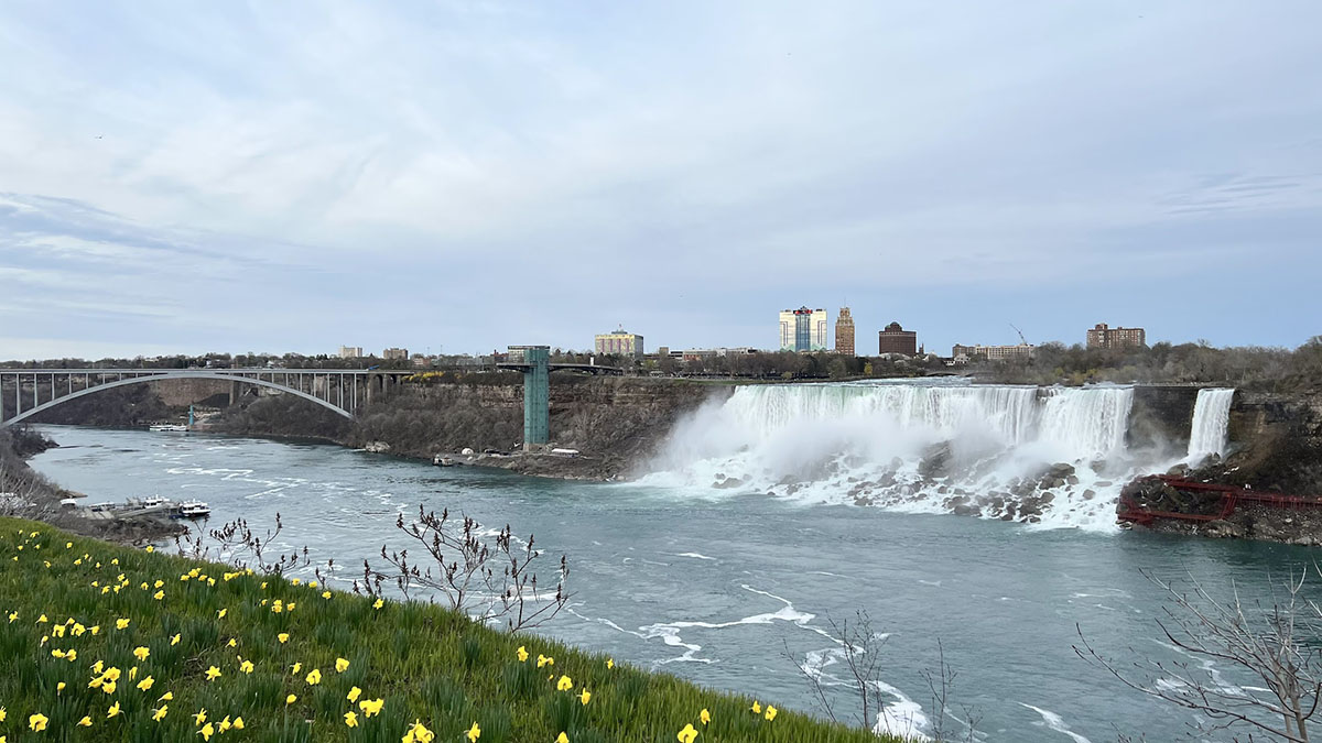 primavera em niagara falls